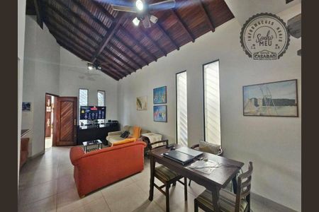 4_photo/94ce1e7e01.54b8780a509023fd-ATLAS-15fc3d50-aed0-4c4a-a96d-d8dafc29f0d1.jpg de casa à venda com 3 quartos, 203m² em Aviação, Praia Grande