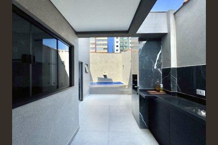 5_photo/94ce1e7e0b.392296ff68338602-ATLAS-c3184cc9-b3b1-4657-bdcf-a809e4268fe2.jpg de casa à venda com 3 quartos, 160m² em Aviação, Praia Grande