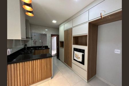 2_photo/94ce1e7e2b.cb4a3f4e1d4d223a-ATLAS-271e7b28-b20b-4e26-bf05-9de3f092916d.jpg de casa à venda com 2 quartos, 115m² em Aviação, Praia Grande