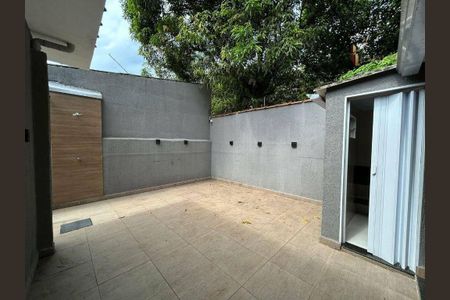 18_photo/94ce1e7e2b.cb4a3f4e1d4d223a-ATLAS-55f7d603-ad47-4721-bfc0-24f8a93f349e.jpg de casa à venda com 2 quartos, 115m² em Aviação, Praia Grande