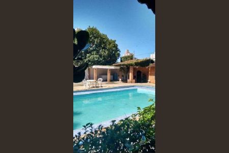 3_photo/94ce1e7e2f.a15f321e408d66f6-ATLAS-ffaef3a6-85b1-4aed-97ff-48d9e67720d0.jpg de casa à venda com 3 quartos, 300m² em Aviação, Praia Grande