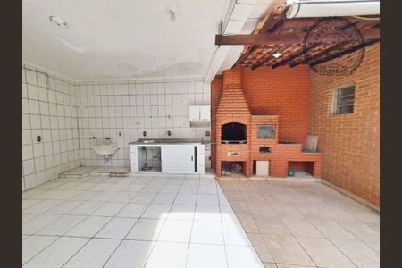 2_photo/94ce1e7e55.01061cb6ad72014f-ATLAS-aa669078-0ce6-4955-a37b-073bb4e4cb1b.jpg de casa à venda com 2 quartos, 126m² em Aviação, Praia Grande