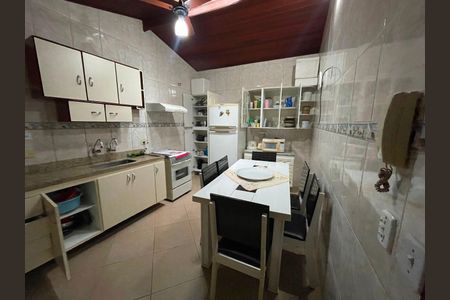 11_photo/94ce1e7e59.b88c9f23dde11cca-ATLAS-8bd4105d-e423-4bbf-a3cb-c53438cadc9a.jpg de casa à venda com 3 quartos, 80m² em Aviação, Praia Grande