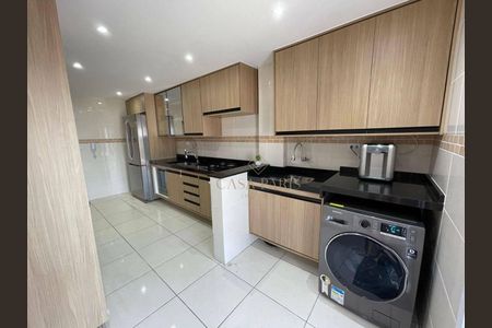 45_photo/94ce1e7e8b.68e0abbdf81034c8-ATLAS-a83bc5bb-9162-4fe1-b1fd-8cea49a4752c.jpg de apartamento à venda com 3 quartos, 135m² em Aviação, Praia Grande