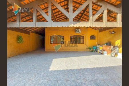 2_photo/94ce1e7ecd.1a2575360a780997-ATLAS-88274156-21c4-4c2b-a08e-7e7fb48ab7b1.jpg de casa à venda com 3 quartos, 299m² em Aviação, Praia Grande