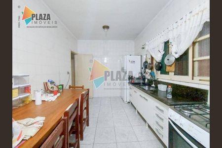 38_photo/94ce1e7ecd.1a2575360a780997-ATLAS-8de693c5-e055-4d58-bfb9-91219d8e5e96.jpg de casa à venda com 3 quartos, 299m² em Aviação, Praia Grande