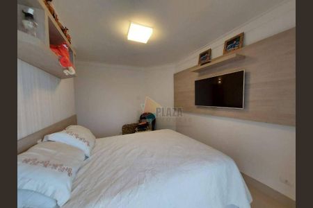 45_photo/94ce1e7f35.52bb9dee2f2cc5d6-ATLAS-6856f5b8-e180-4a0d-ada1-d9ef089e66da.jpg de apartamento à venda com 3 quartos, 200m² em Aviação, Praia Grande