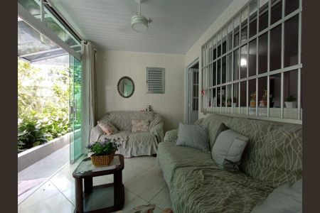 9_photo/94ce1e7fa7.8d9d2e8c4e07ca84-ATLAS-085a862b-c465-4806-ba29-f9ba501f6834.jpg de casa à venda com 2 quartos, 134m² em Aviação, Praia Grande