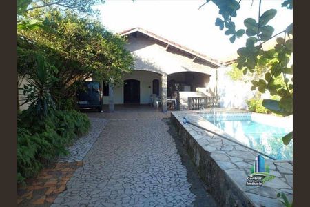 29_photo/94ce1e8001.6eef8bdd6999573e-ATLAS-6704c600-39b2-4ce9-8e36-b42c515bcf3d.jpg de casa à venda com 3 quartos, 180m² em Aviação, Praia Grande