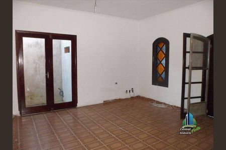 4_photo/94ce1e8001.6eef8bdd6999573e-ATLAS-c3044e76-401a-4b8e-8b0e-ae4662082589.jpg de casa à venda com 3 quartos, 180m² em Aviação, Praia Grande