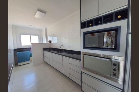 8_photo/94ce1e8021.3646bd149c7e0507-ATLAS-fe9cd270-4a50-4fbe-945a-2c3f45fc2d8e.jpg de apartamento à venda com 2 quartos, 80m² em Vila Tupi, Praia Grande