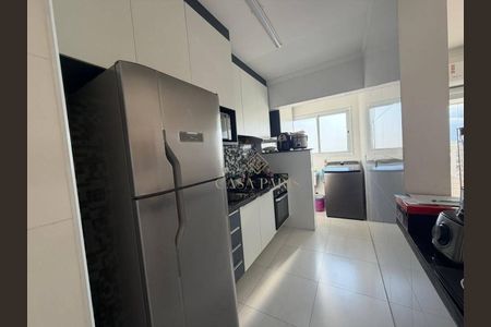 5_photo/94ce1e8021.60262c1621cc2a75-ATLAS-58c6e3db-09e2-4e63-99ff-29da8fc6b8f6.jpg de apartamento à venda com 1 quarto, 48m² em Vila Tupi, Praia Grande