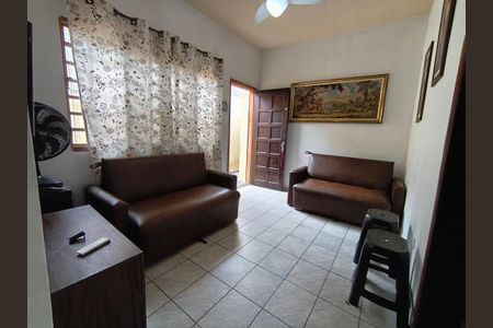 5_photo/94ce1e807b.2166fbebe8fc1b24-ATLAS-d6a4bed5-e993-4482-b04a-e03098a87036.jpg de casa à venda com 1 quarto, 50m² em Aviação, Praia Grande