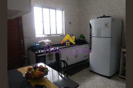 4_photo/94ce1e834b.75624a8d6a36afc8-ATLAS-4864d02d-9309-4eec-a500-385fa1141e7b.jpg de casa à venda com 3 quartos, 56m² em Vila Sonia, Praia Grande