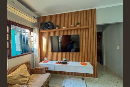 8_photo/94ce1e8743.621ee2e78907adfc-ATLAS-95907fdb-cbb3-4d04-98dc-e612a14ba219.jpg de casa à venda com 1 quarto, 45m² em Aviação, Praia Grande