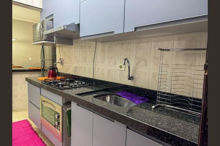 4_photo/94ce1e8743.621ee2e78907adfc-ATLAS-fa1f6ea1-e02f-44ce-b6f3-53c8b584ad9d.jpg de casa à venda com 1 quarto, 45m² em Aviação, Praia Grande