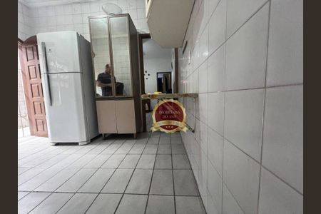 3_photo/94ce1e874f.935c805baf9a7d1f-ATLAS-3df52da5-58a7-4055-bfd4-b9c9c017a8c7.jpg de casa à venda com 2 quartos, 78m² em Aviação, Praia Grande