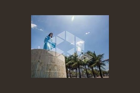 5_photo/94ce1e8753.4abc00ba946df56f-ATLAS-537f0f3a-4fc2-4106-86d3-c2f845c601ca.jpg de apartamento à venda com 2 quartos, 52m² em Aviação, Praia Grande