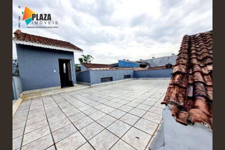 14_photo/94ce1e87bf.0e5b1f30867bba0e-ATLAS-fa2547c9-6a15-403f-ae97-ae11e1439aba.jpg de casa para alugar com 3 quartos, 215m² em Aviação, Praia Grande