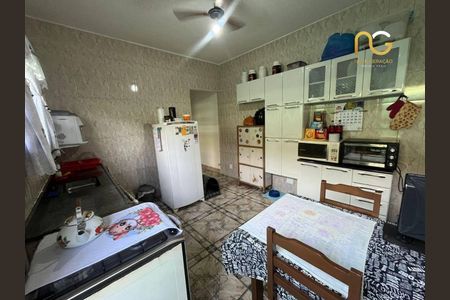 5_photo/94ce1e8965.d57c79f38c59410c-ATLAS-8a3eba99-47df-4cfa-be53-0893e8a52b49.jpg de casa à venda com 3 quartos, 104m² em Guilhermina, Praia Grande