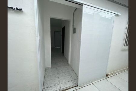 10_photo/94ce1e8967.243644a8df7bf5a8-ATLAS-478a18e3-c88d-48e9-b3e3-2f2d952b79c8.jpg de casa para alugar com 1 quarto, 50m² em Guilhermina, Praia Grande