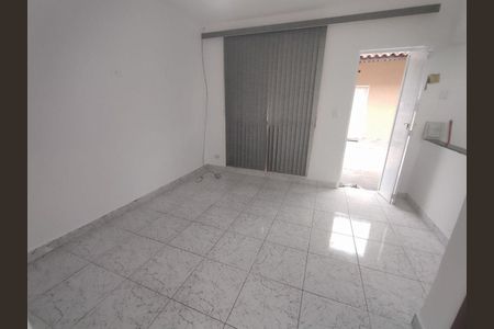 11_photo/94ce1e8967.243644a8df7bf5a8-ATLAS-516a6aaf-d40e-4525-96a4-e8c55cb25ee7.jpg de casa para alugar com 1 quarto, 50m² em Guilhermina, Praia Grande