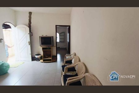 2_photo/94ce1e89c9.8a734c1c2a3b006e-ATLAS-7b8246fd-379a-4653-aa68-7d5322a5eae1.jpg de casa à venda com 2 quartos, 80m² em Aviação, Praia Grande