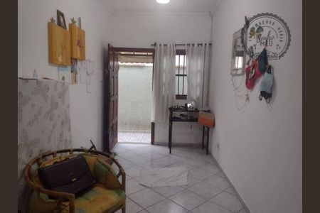 11_photo/94ce1e89cf.4e1a6e6486a440d9-ATLAS-fa9fbc0b-abe0-4a11-9681-3dae62a595c8.jpg de casa à venda com 1 quarto, 32m² em Aviação, Praia Grande