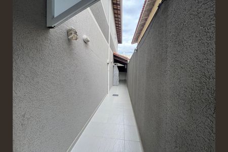 5_photo/94ce1e89e5.7be7a474fdeed64f-ATLAS-8c021173-ca7d-4abd-8186-21e0f7faadd2.jpg de casa à venda com 2 quartos, 96m² em Aviação, Praia Grande