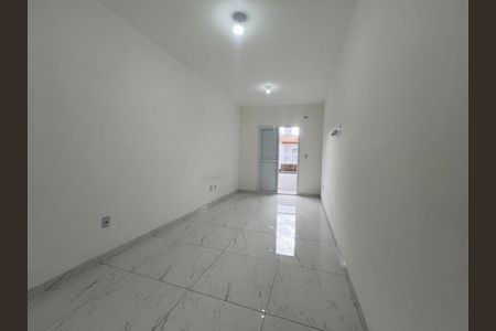 22_photo/94ce1e89e5.7be7a474fdeed64f-ATLAS-8c69aa85-f016-4cec-b4e7-d1503a7fe1ee.jpg de casa à venda com 2 quartos, 96m² em Aviação, Praia Grande