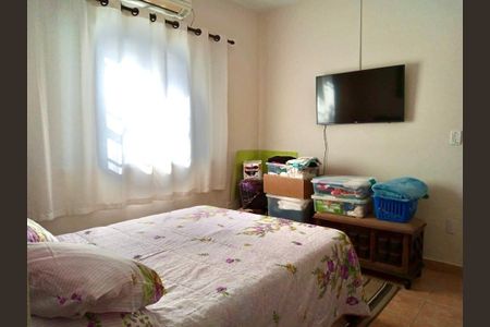 8_photo/94ce1e8a15.bbd0c06dccd8b6dc-ATLAS-8af2df0e-d529-4b2d-9f50-651b2d7ff7bf.jpg de casa à venda com 2 quartos, 114m² em Vila Tupi, Praia Grande