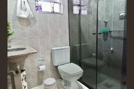 6_photo/94ce1e8a15.bbd0c06dccd8b6dc-ATLAS-e656910f-2192-47fe-8d30-d4b233ec9308.jpg de casa à venda com 2 quartos, 114m² em Vila Tupi, Praia Grande