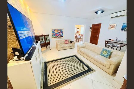 10_photo/94ce1e8a5d.0c545a3b42f8eb96-ATLAS-b35d775d-a557-43b0-b1ff-cdc83e0082e7.jpg de casa à venda com 4 quartos, 210m² em Vila Tupi, Praia Grande