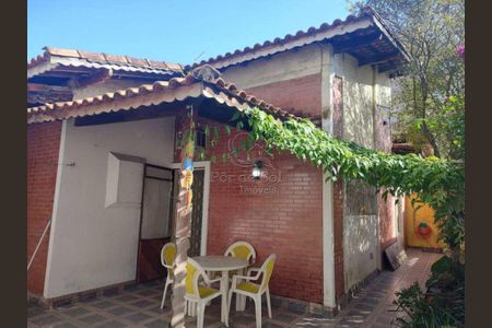 13_photo/94ce1e8a7f.210363f7da379e19-ATLAS-c711dd45-e6b0-4dbb-a56f-1d8247336598.jpg de casa à venda com 2 quartos, 93m² em Vila Tupi, Praia Grande