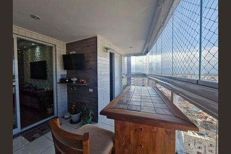 11_photo/94ce1e8a7f.7f45fe2814a32fcf-ATLAS-61f1bb32-0e1d-4b5f-b9f9-29b0f6d2c113.jpg de apartamento à venda com 2 quartos, 82m² em Vila Tupi, Praia Grande