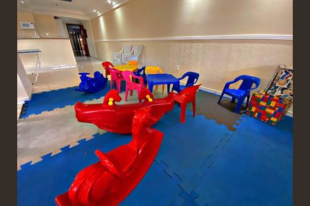 11_photo/94ce1e8a8b.1600854b2d219568-ATLAS-b3a3fec8-427d-4427-aaff-9268ed842b8d.jpg de apartamento à venda com 2 quartos, 120m² em Vila Tupi, Praia Grande