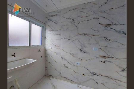 8_photo/94ce1e8a8b.82a34e28bc498778-ATLAS-6d7373a4-fa26-4024-936e-e42312d78115.jpg de apartamento à venda com 2 quartos, 91m² em Vila Tupi, Praia Grande