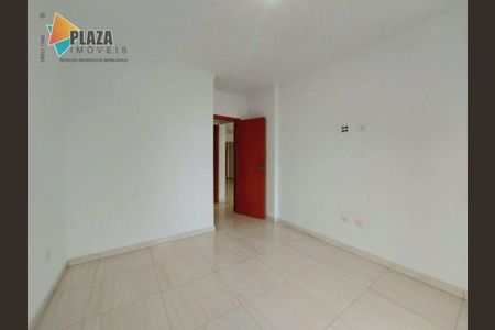 16_photo/94ce1e8a8b.82a34e28bc498778-ATLAS-cf58cf4f-6e4e-4314-bd11-769105d89549.jpg de apartamento à venda com 2 quartos, 91m² em Vila Tupi, Praia Grande