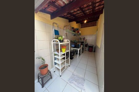 7_photo/94ce1e8aa9.a095ebe9a9b9d05b-ATLAS-397633a5-57ff-416d-b5d9-8f53291f64a5.jpg de casa à venda com 2 quartos, 56m² em Vila Tupi, Praia Grande