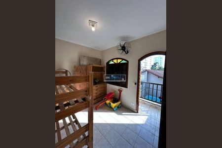 18_photo/94ce1e8af5.01df1c19777e84fc-ATLAS-9245723e-db8c-4665-bc0a-e8675ece2474.jpg de casa à venda com 4 quartos, 124m² em Vila Tupi, Praia Grande