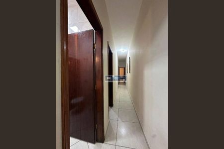 4_photo/94ce1e8af5.01df1c19777e84fc-ATLAS-e3889e2f-ea44-47a5-ac4b-4d9932c3532a.jpg de casa à venda com 4 quartos, 124m² em Vila Tupi, Praia Grande