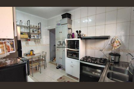 9_photo/94ce1e8b31.b9011c6352d0a570-ATLAS-5e325da7-c41b-4105-8202-eb53c8ce38a8.jpg de casa à venda com 2 quartos, 85m² em Vila Tupi, Praia Grande