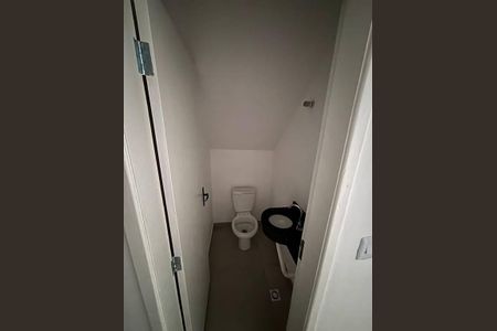 8_photo/94ce1e8b3d.3a936fce5946d559-ATLAS-522b3876-5fed-4527-8e04-d4d42f4f08c4.jpg de casa à venda com 2 quartos, 54m² em Vila Tupi, Praia Grande