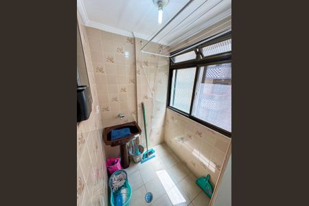 10_photo/94ce1e8b4d.ceff8192393c33de-ATLAS-ebe9d35d-c5fb-4c9d-a702-e8d0f2477da8.jpg de casa à venda com 1 quarto, 51m² em Vila Tupi, Praia Grande