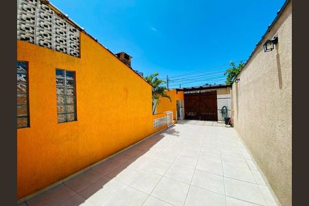 2_photo/94ce1e8b7b.5201f2b37237fe26-ATLAS-773c9a5d-a875-41e1-88ea-7ac54e686a9b.jpg de casa à venda com 3 quartos, 167m² em Balneario Pires, Praia Grande