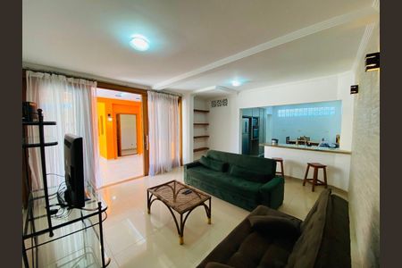 5_photo/94ce1e8b7b.5201f2b37237fe26-ATLAS-e704d33a-f7a3-4daf-9913-b4d927bee2d5.jpg de casa à venda com 3 quartos, 167m² em Balneario Pires, Praia Grande