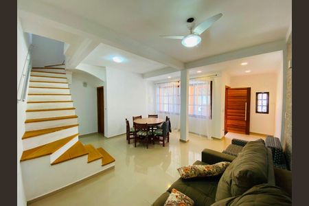 11_photo/94ce1e8b7b.5201f2b37237fe26-ATLAS-e89f005a-ee98-4b4f-b4d9-3ef1590da180.jpg de casa à venda com 3 quartos, 167m² em Balneario Pires, Praia Grande