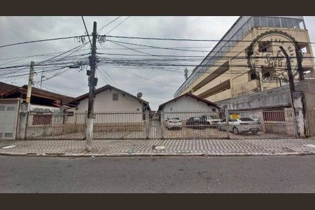 12_photo/94ce1e8bbf.e71c3a2639e15eb6-ATLAS-af4e6ae2-3760-4805-a26e-0a1b59d2f198.jpg de casa à venda com 1 quarto, 45m² em Guilhermina, Praia Grande