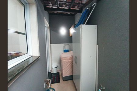 4_photo/94ce1e8bd7.1987c265c069de70-ATLAS-e8e9599e-0fda-4969-a7ae-22fdfb44097e.jpg de casa à venda com 2 quartos, 57m² em Vila Tupi, Praia Grande