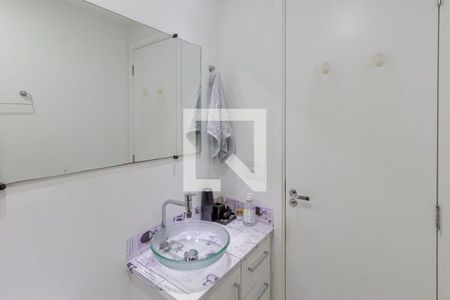 38_photo/94ce1e8c35.708a6faec2cbbbc9-ATLAS-66cd59ae-5f29-44e7-988f-db53352adea7.jpg de apartamento à venda com 2 quartos, 47m² em Vila Antartica, Praia Grande